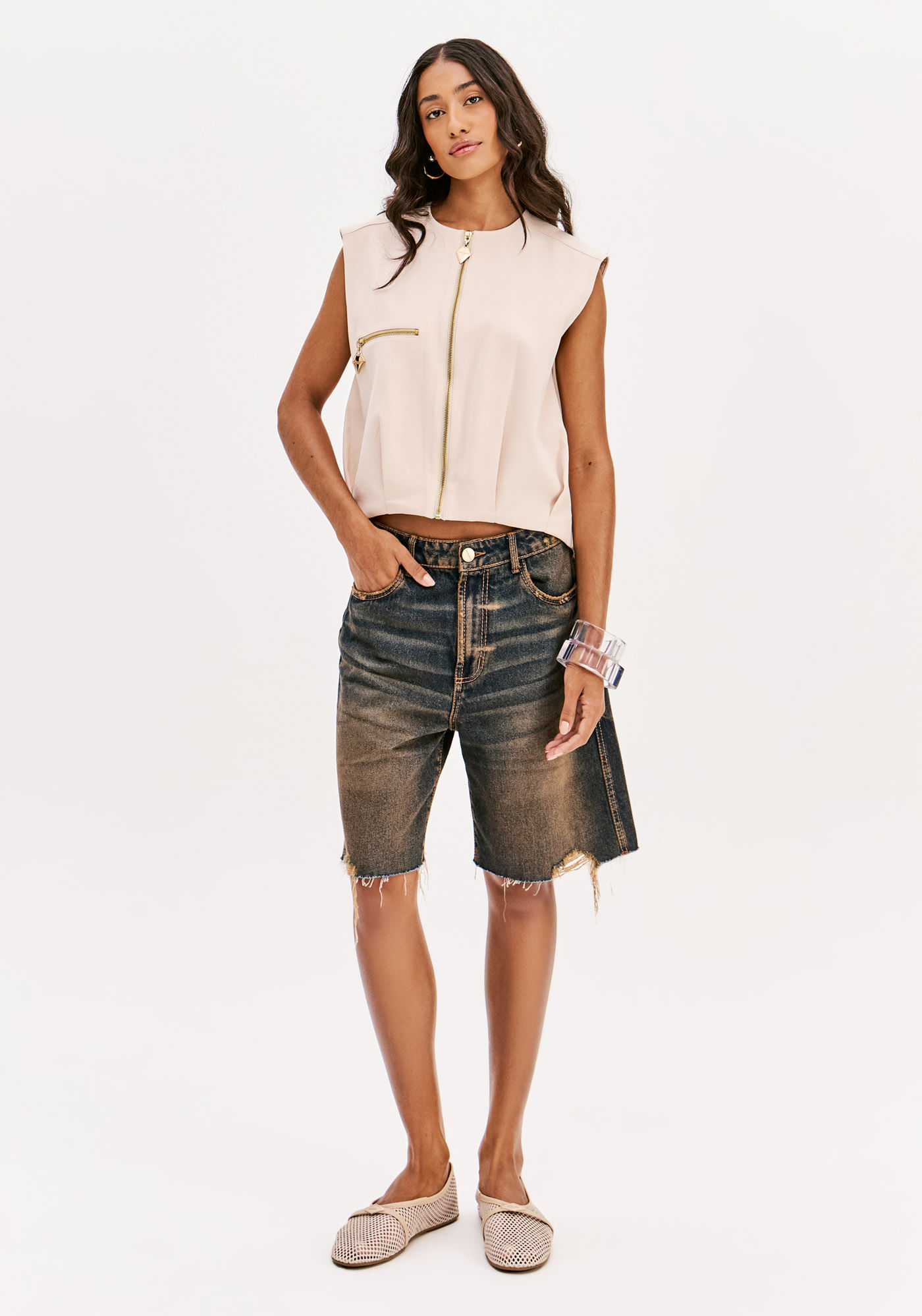 Colete Oversized Com Zíper Frontal