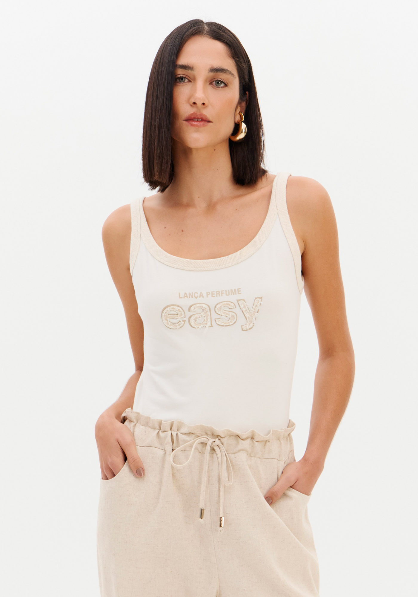 Blusa Regata De Alças Com Bordado