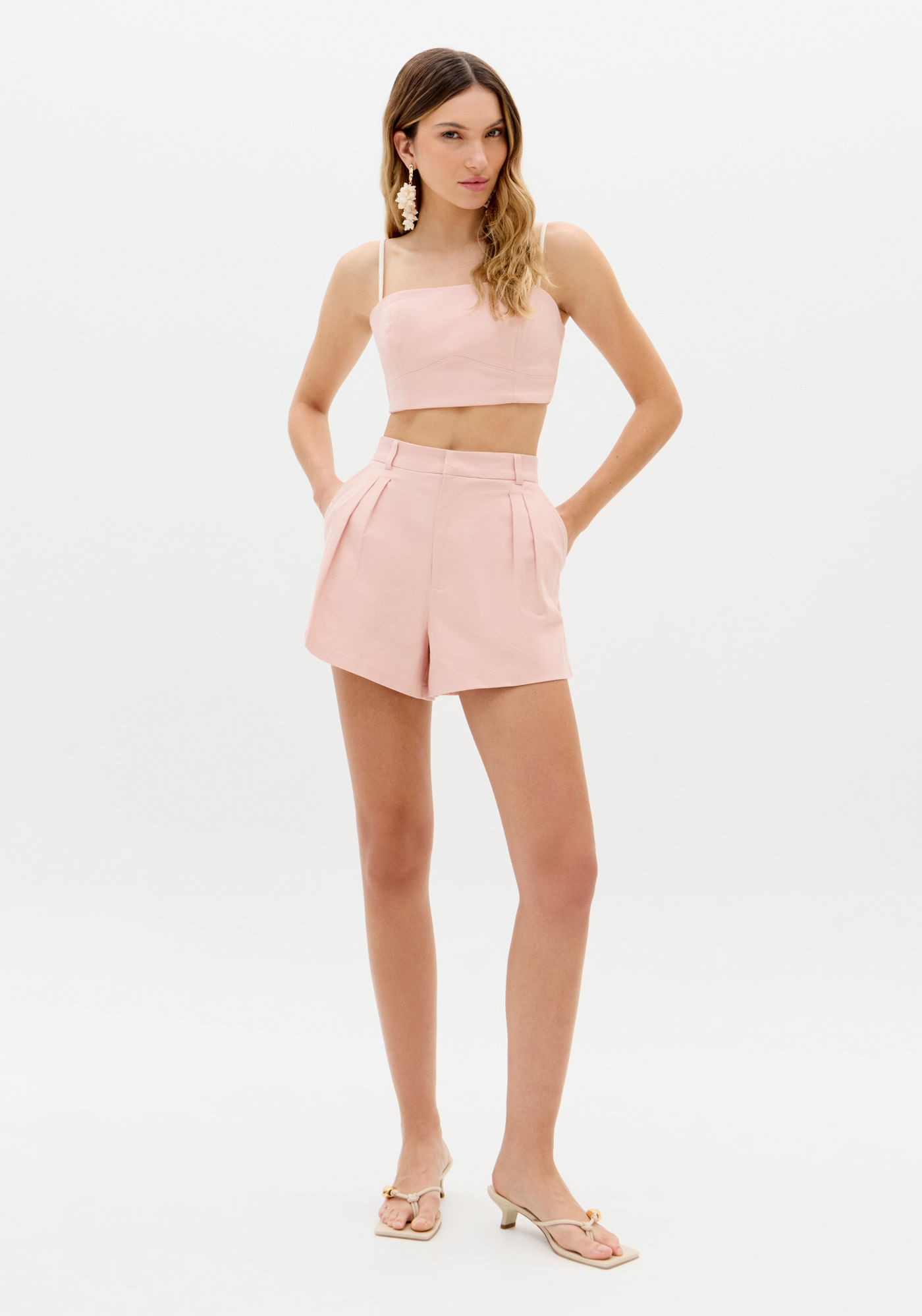 Short Alfaiataria Com Cintura Média