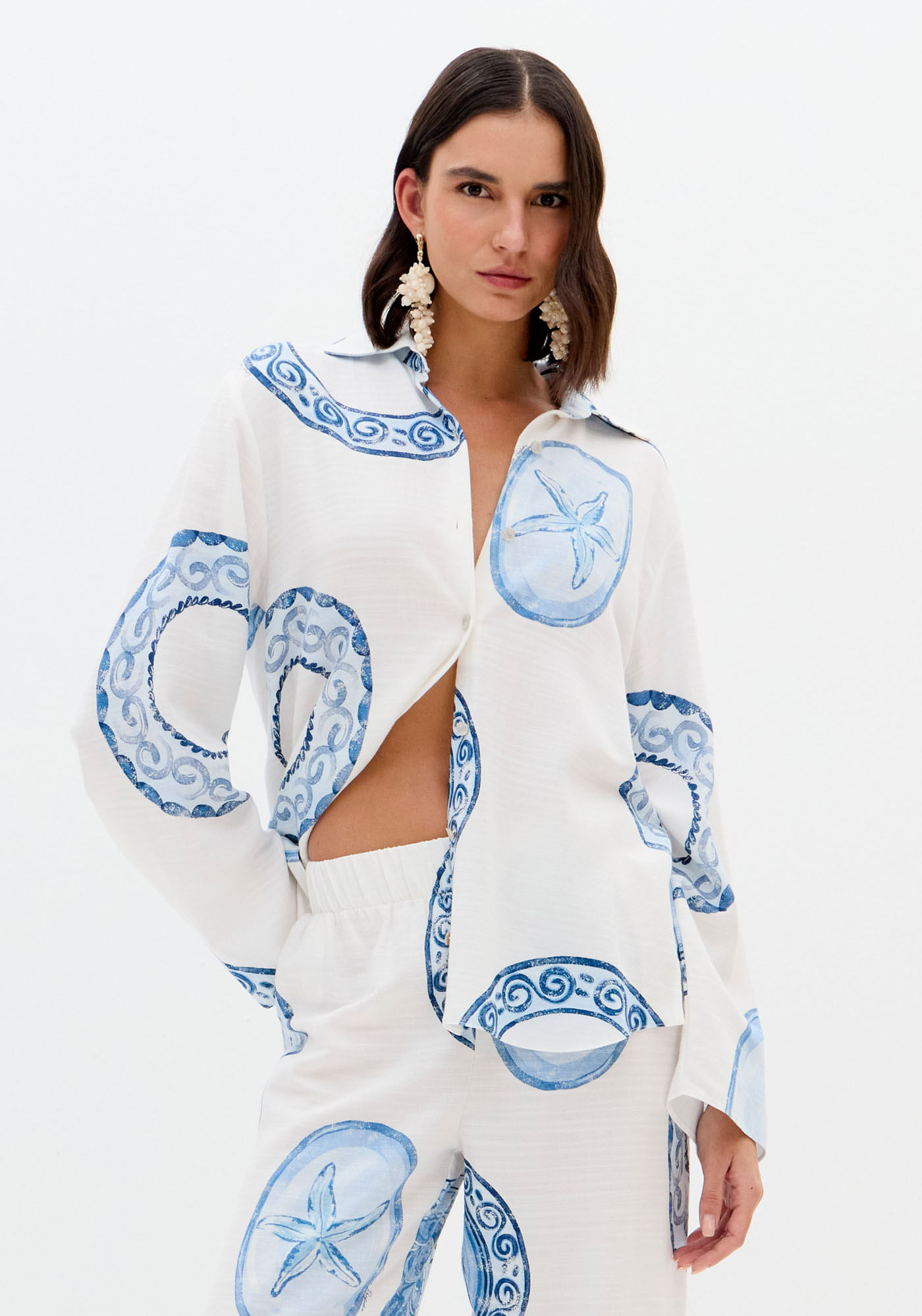 Camisa Ampla Estampada Alongada