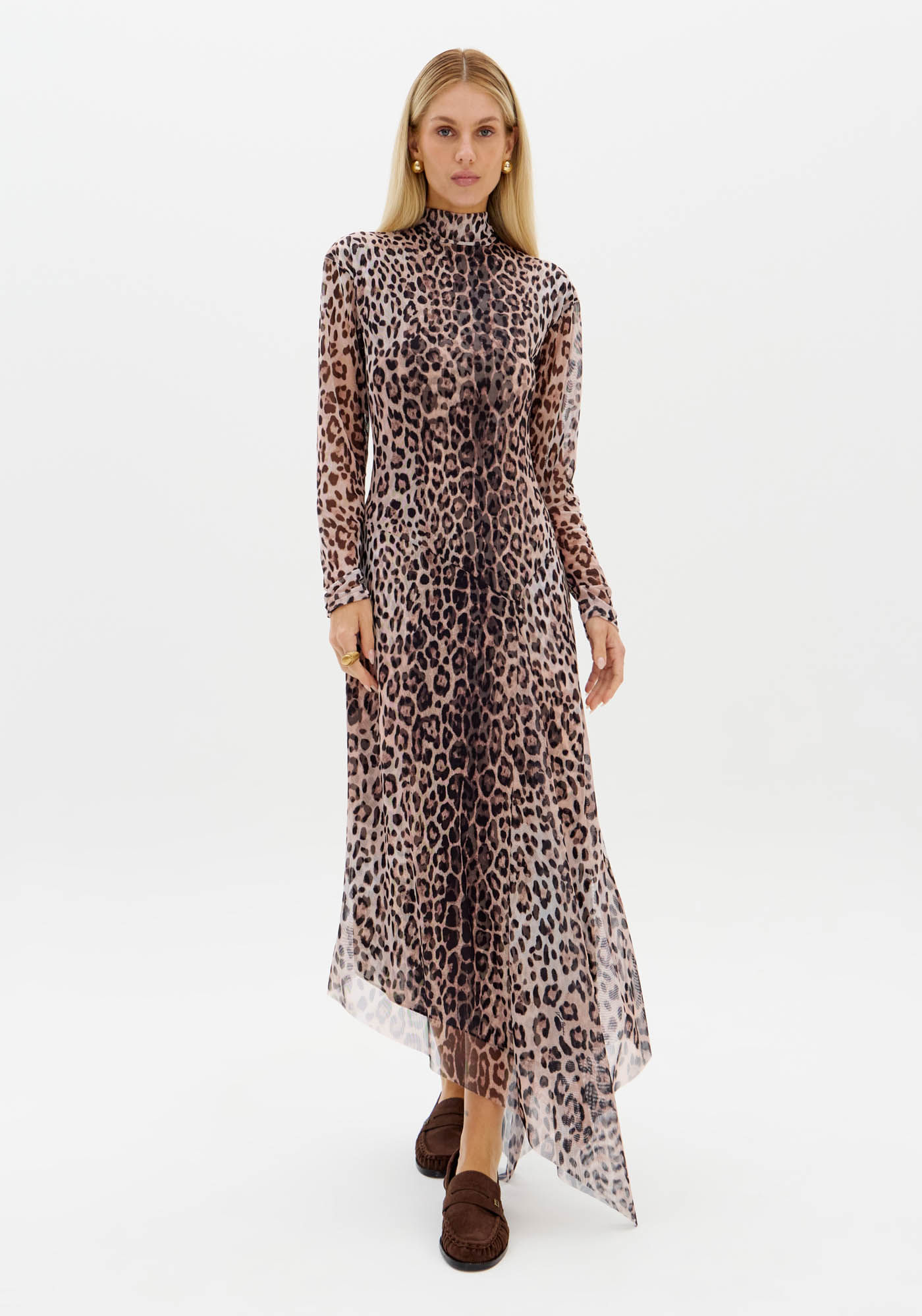 Vestido Assimétrico Com Manga Longa