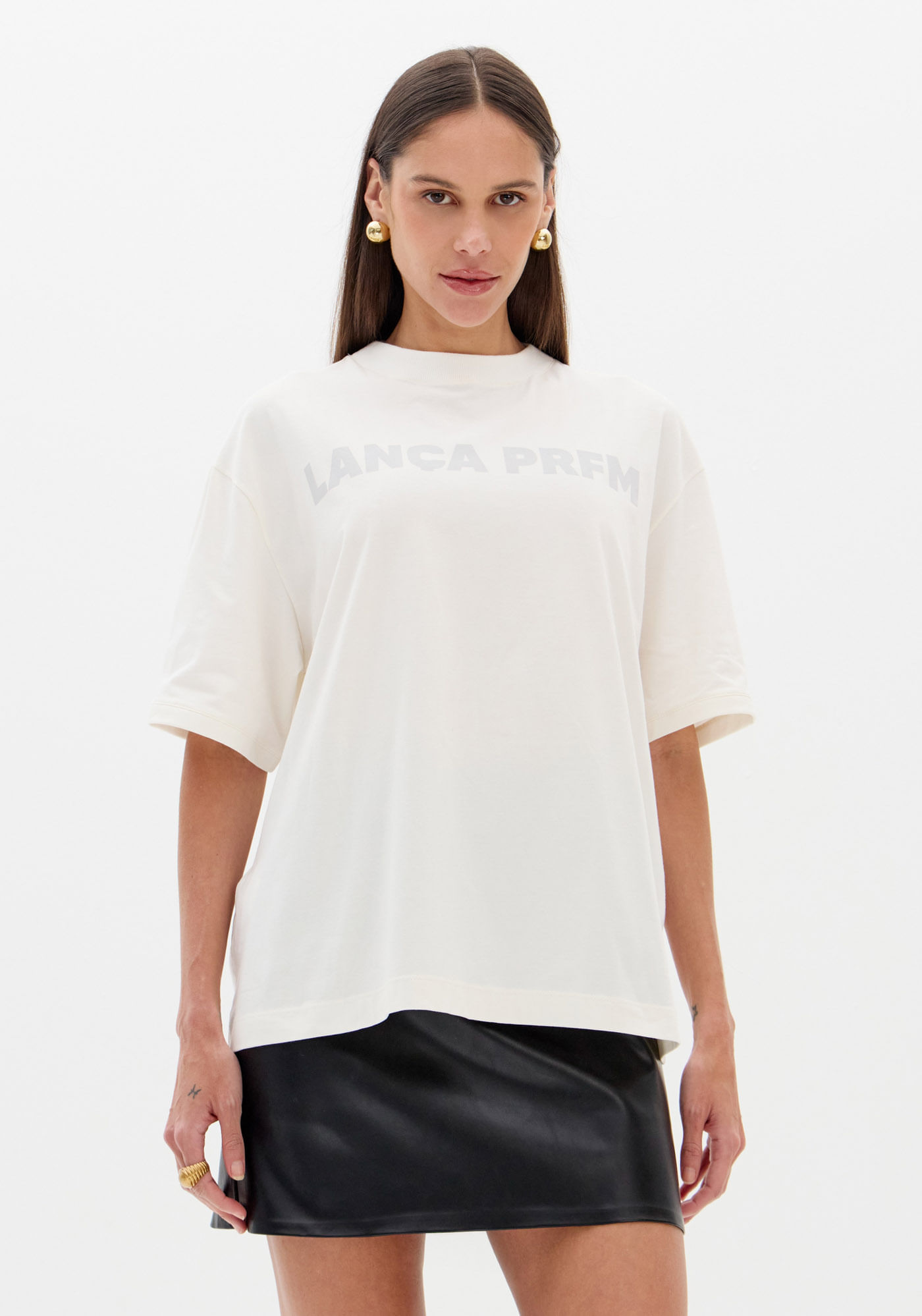 T-shirt Oversized Com Mangas Curtas