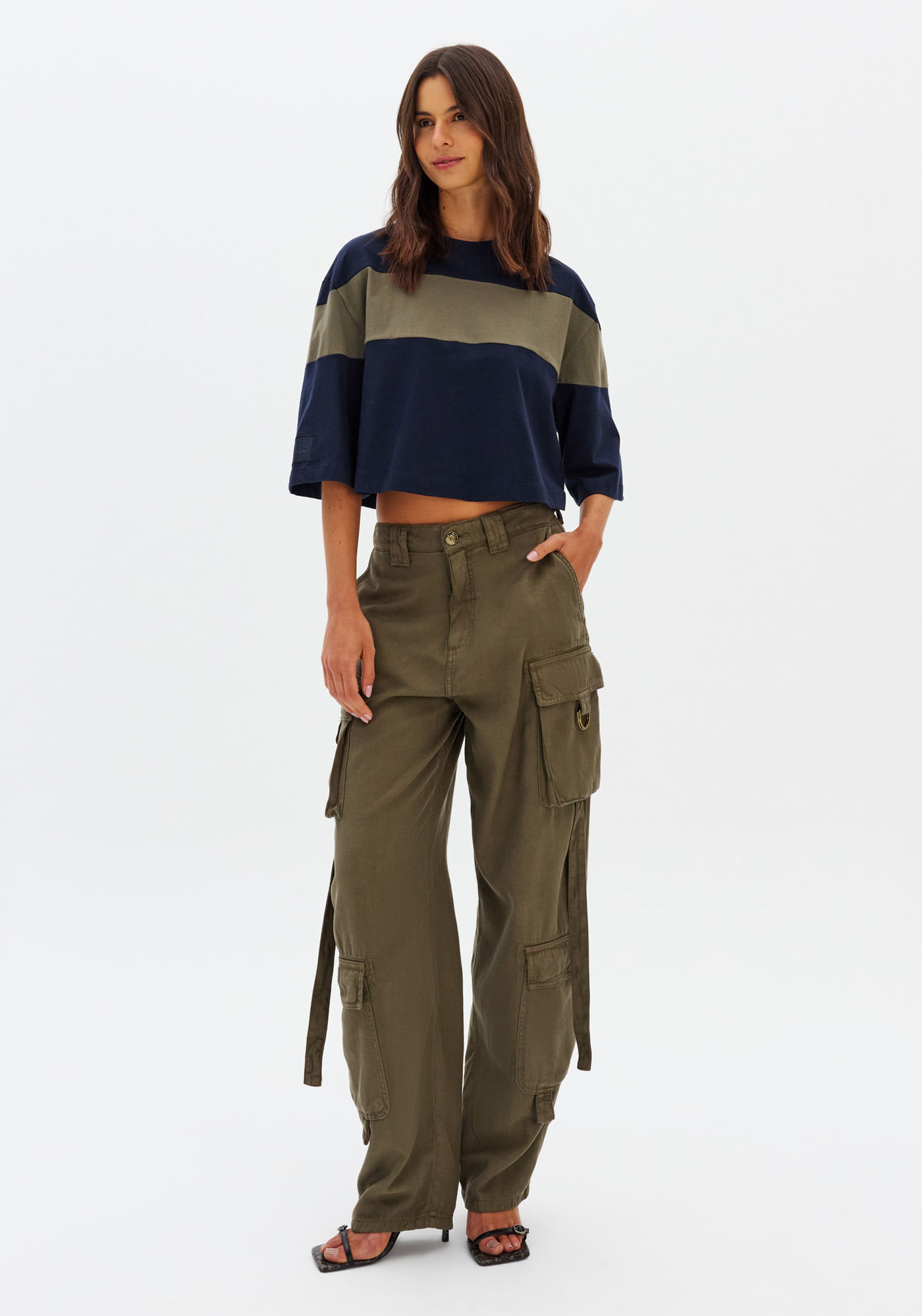 Calça Sarja Carrot Cintura Média