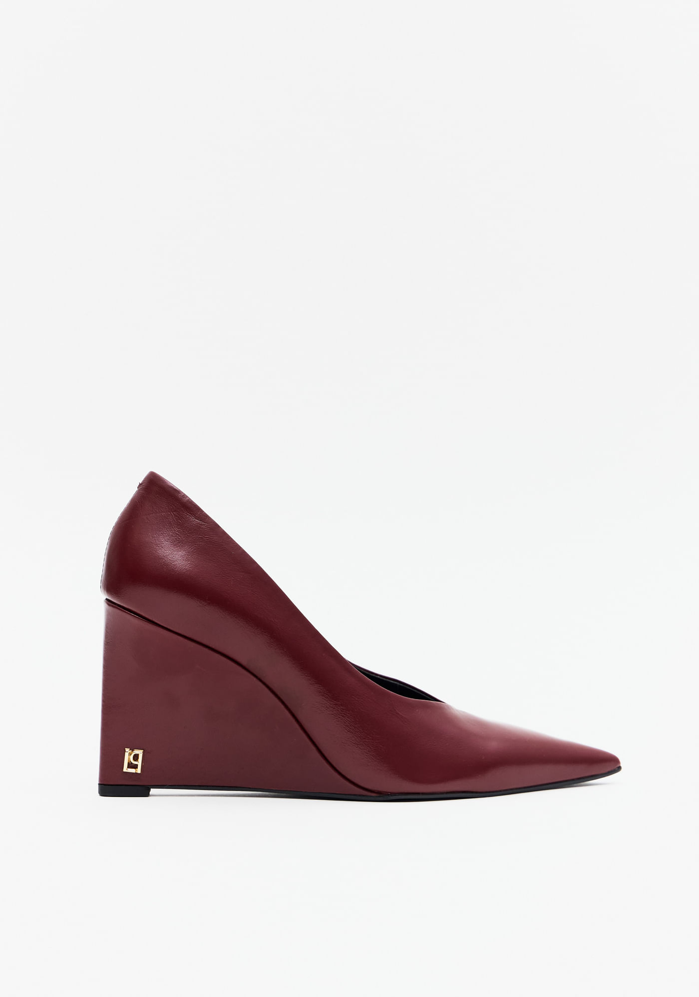 Scarpin Anabela De Couro Bico Fino