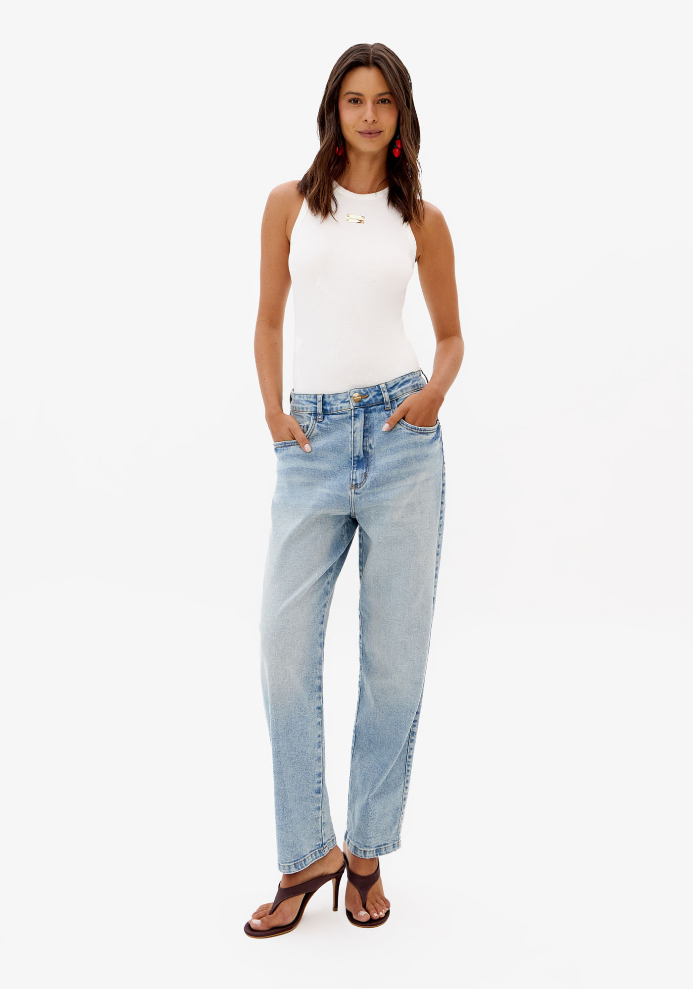 Calça Jeans Mom Cintura Alta