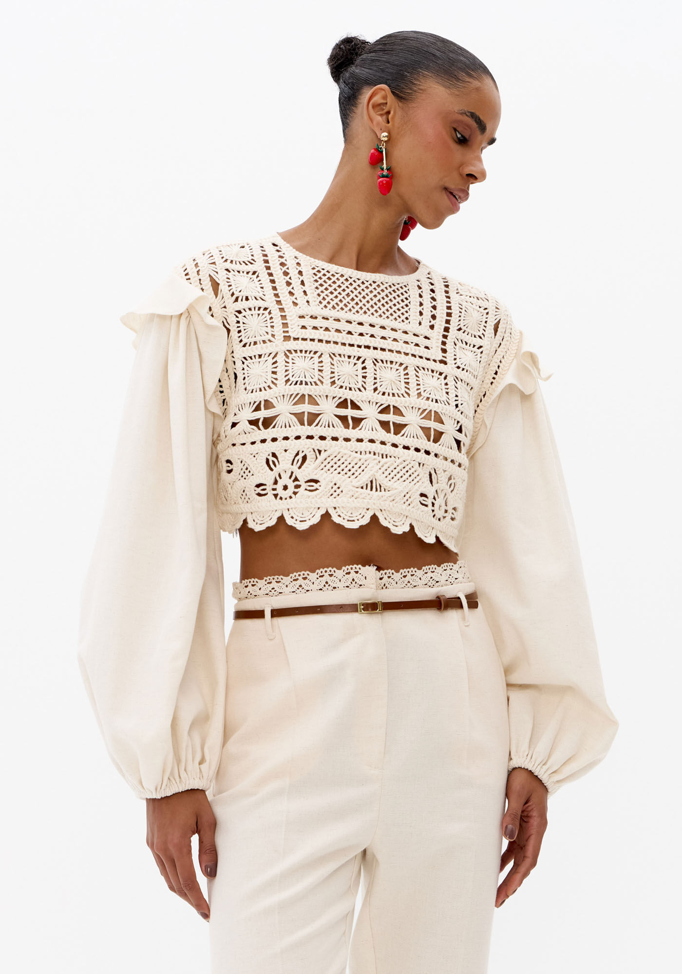 Blusa Cropped Manga Longa Com Linho