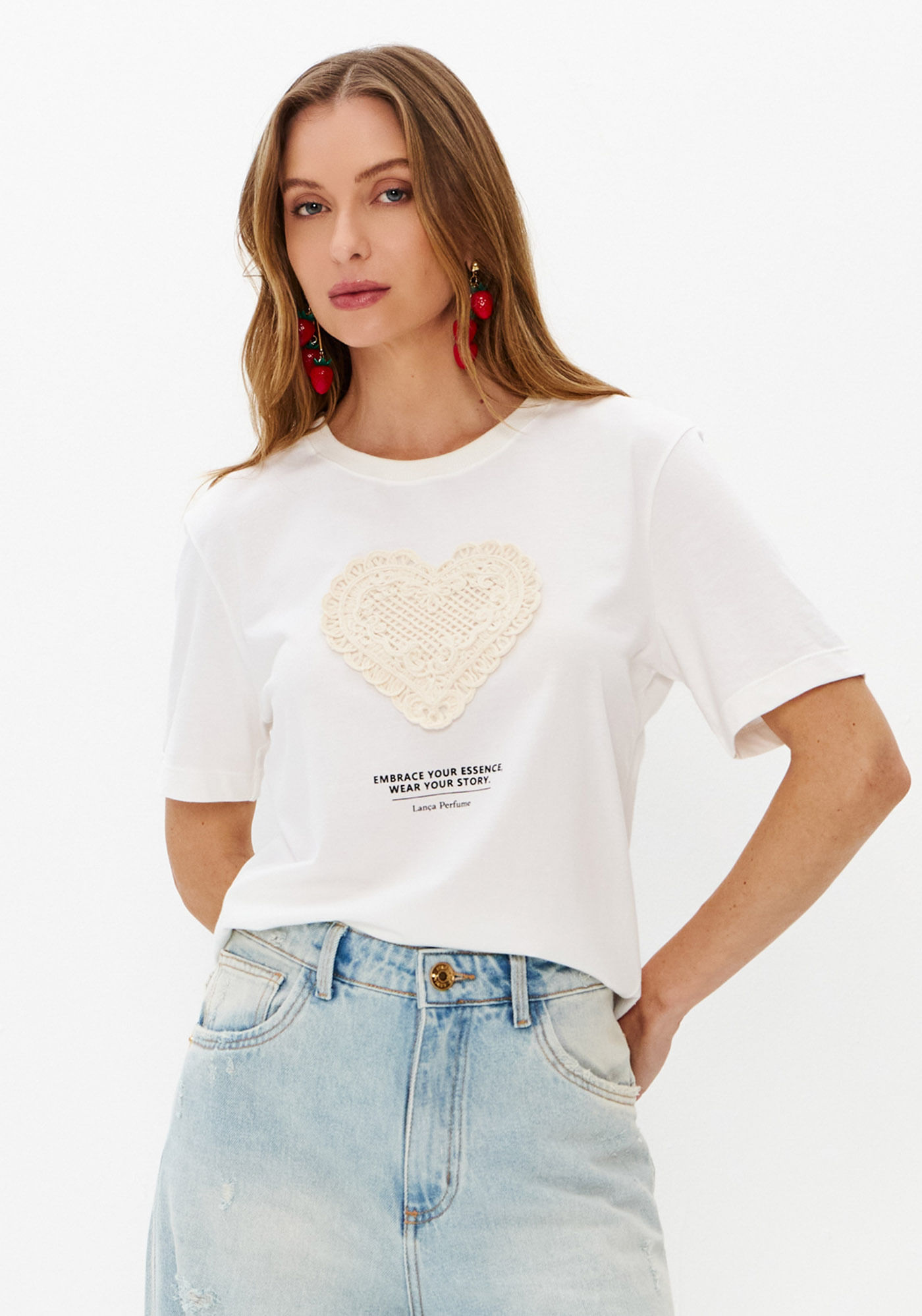 T-Shirt Regular Com Aviamento